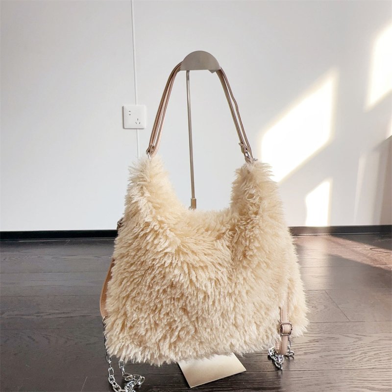 Plush Hand-carrying Bag Shoulder Large Capacity $58.37 Dana Fashion Color: Khaki Women's Bags Product information: Color: white, gray, khaki, camel, black Hardness: soft Material: Plush Suitcase shape: square vertical model Popular elements: sequins, maca