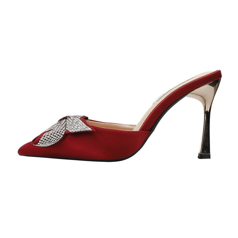Pointed Toe Pumps Bow Sandals $53.99 Dana Fashion Color: Apricot Size: 34 Women's shoes Overview: Unique design, stylish and beautiful. Good material, comfortable feet. A variety of colors, any choice. Specification: Color: black, apricot, wine red Size: