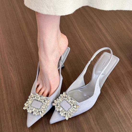 Pointed-toe Square Buckle Rhinestone High-heeled Sandals $59.79 Dana Fashion Color: Apricot Size: 35 Women's shoes Product information: Toe bracket shape: Tip Color: apricot, light green, black Shoe Upper material: Satin Size: 35, 36, 37, 38, 39 Sole mate