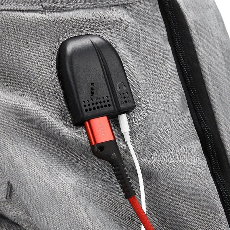 Portable Large Capacity Baby Backpack Milk Bottle Insulation Clip Bag $75.99 Dana Fashion Color: Black Women's Bags Product information: Pattern: solid color Lining texture: Polyester Applicable scenario: home storage Color: black, pink, dark blue, gray F