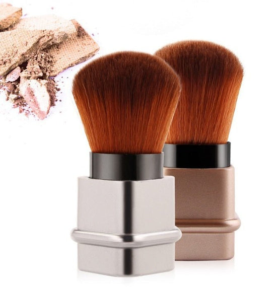 Portable Single Makeup Brush $11.07 Dana Fashion Color: Gold makeup Brush material: man-made fiber Handle material: plastic Handle specifications: portable Applicable people: General Appearance color: square gold, square silver Product weight: 40g Materia