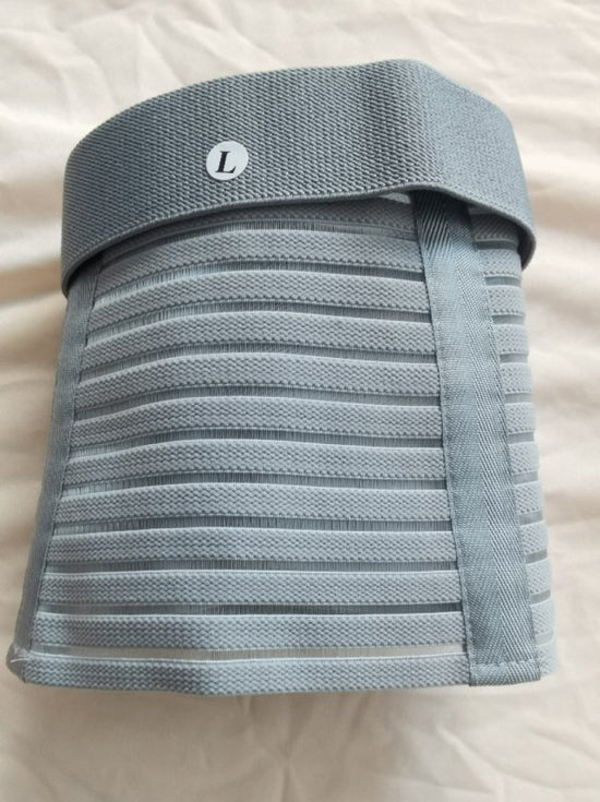 Pregnant Belly Support Belt Velcro Breathable Relief Waist Support Belt Adjustable Tire Belt Cross-Border $18.28 Dana Fashion Color: Grey Size: L Baby & Mother Product information: Material: elastic Applicable scene: health massage, fitness and body Produ