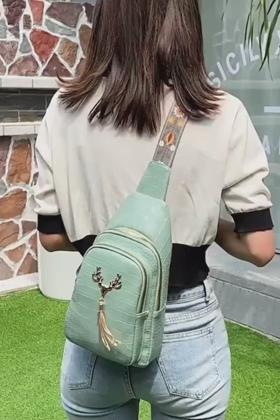 Deer Tassel Design Crossbody Bag Fashion Letter Embroidery Chest Bags For Women $36.48 Dana Fashion Color: Black Stone Pattern Women's Bags Product information: Color: black stone pattern, green stone pattern, white stone pattern, yellow Style: Urban mini