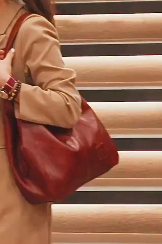 Vintage Women's Bag Leather Large Capacity Marble Grain Women's Shoulder Bag Daily Commuter Handbag Shopping $49.50 Dana Fashion Color: Black Women's Bags Material: Genuine Leather Color: black ,brown Size: 33*32*12cm Weight: about 400g Packing include: 1