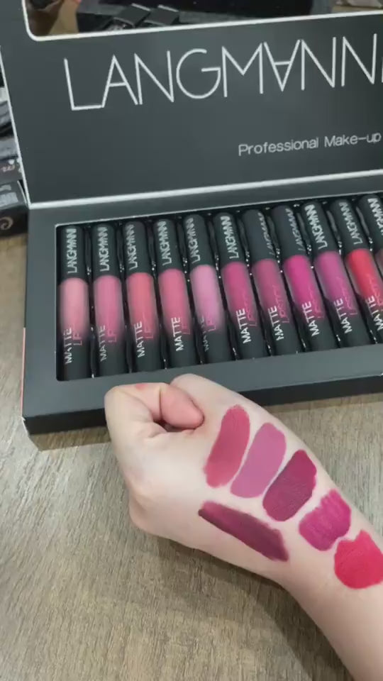 Matte Lipstick Waterproof Long-lasting Velvet Lipstick Set $34.99 Dana Fashion style: 3 makeup Overview: Matte Lipstick Waterproof Long-lasting Velvet lipstick set Red Tint Nude makeup set brand langmanni Feature: 100% high quality and brand new. The colo