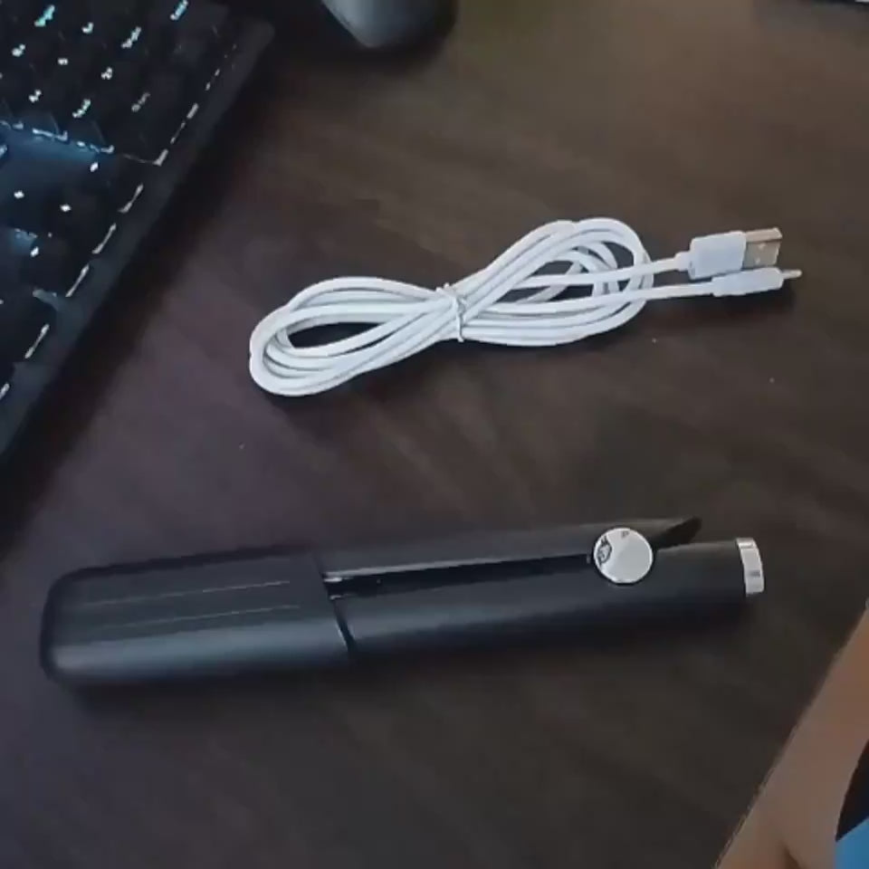 Usb Interface Mini Hair Curler And Straightener Dual-use Hair Curler $23.84 Dana Fashion power: Black Beauty Tools Product information: Rated Voltage: 100~240V Rated frequency: 50Hz Rated Power: 16W Applicable hair style: straight hair/curly hair/Bangs/in