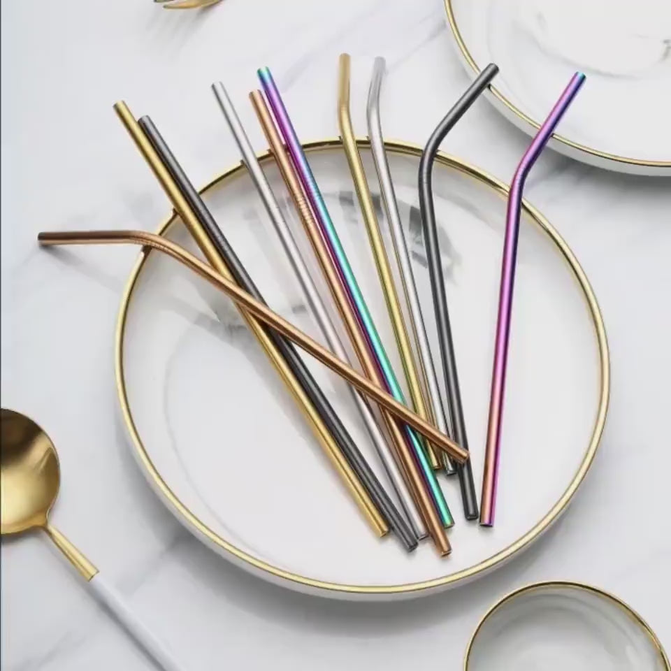 Colourful Reusable Stainless Steel Straws $19.50 Dana Fashion Color: Black style: BEND Dana's Kitchen Overview: Food grade stainless steel material, safe and reliable Threaded non-slip lines Colorful colors, multiple choices Specifications: Material: Stai