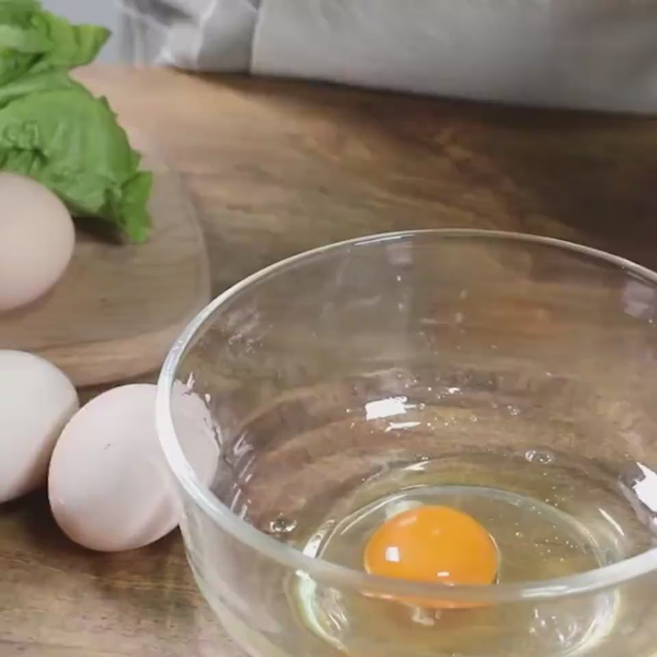 Stainless Steel Egg Scissors Eggshell Cutter Quail Egg Opener Egg Cutter Egg Topper Cracker Separator Cooker Cracker $59.50 Dana Fashion Color: Stainless steel Dana's Kitchen Overview 1. Open the eggs in 3 seconds, no dirty hands, no eggshells in the bowl