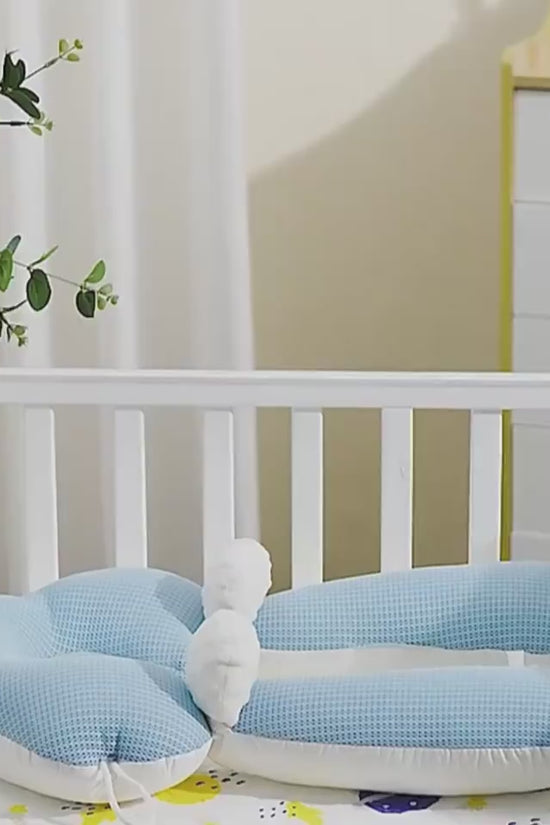 Baby Correction Head Shaping Pillow $55.22 Dana Fashion Color: Blue white style: Drawstring style Baby & Mother Product information: Filler: pearl cotton Pillow fabric: pure cotton Target audience: newborns, early childhood (3-6 years old), primary and se