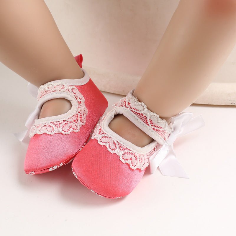 Princess shoes baby toddler shoes $13.44 Dana Fashion Color: Rose Red Size: 11cm Baby & Mother Product Category: Toddlers Applicable gender: female Upper material: cotton Suitable season: spring, autumn, summer style: Casual Process: Embossing Function: b