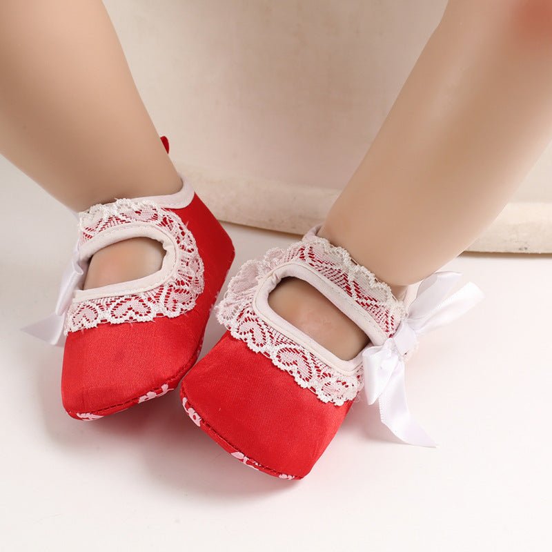 Princess shoes baby toddler shoes $13.44 Dana Fashion Color: Red Size: 11cm Baby & Mother Product Category: Toddlers Applicable gender: female Upper material: cotton Suitable season: spring, autumn, summer style: Casual Process: Embossing Function: breath
