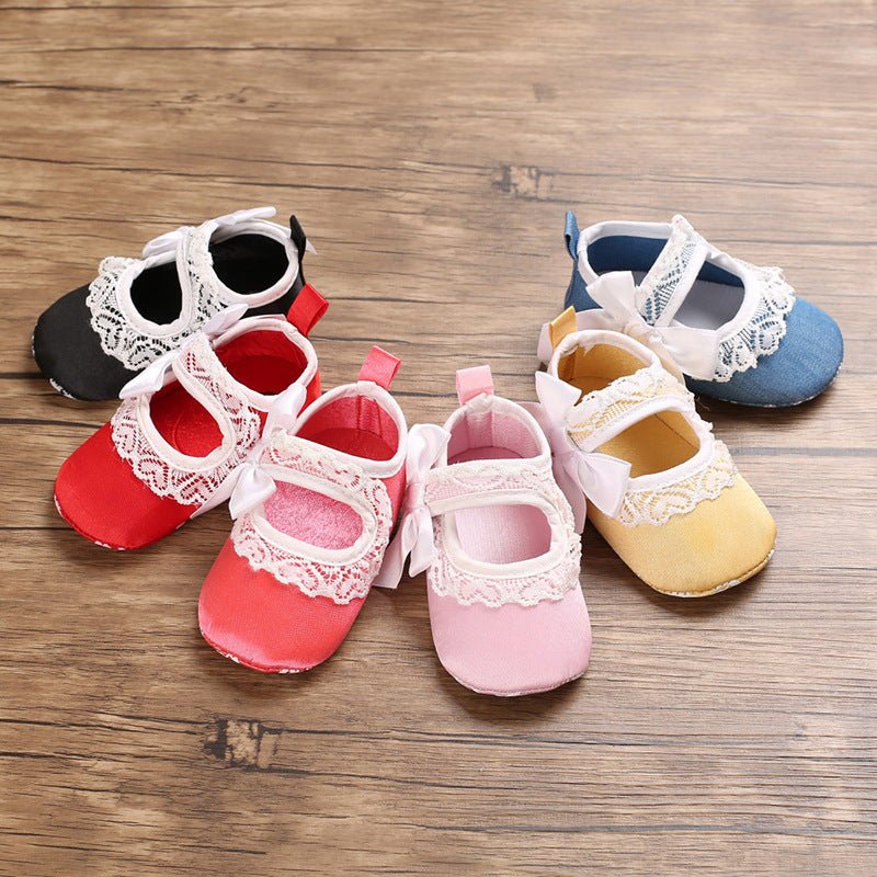 Princess shoes baby toddler shoes $13.44 Dana Fashion Color: Black Size: 11cm Baby & Mother Product Category: Toddlers Applicable gender: female Upper material: cotton Suitable season: spring, autumn, summer style: Casual Process: Embossing Function: brea
