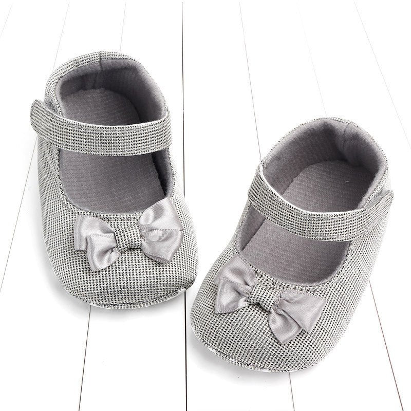 Princess shoes bow baby shoes $12.48 Dana Fashion Color: Apricot Size: 11cm Baby & Mother Product category: Toddler shoes Applicable gender: neutral/male and female Upper material: cotton Tube height: low tube Is there a light: no Is there a sound: no Upp
