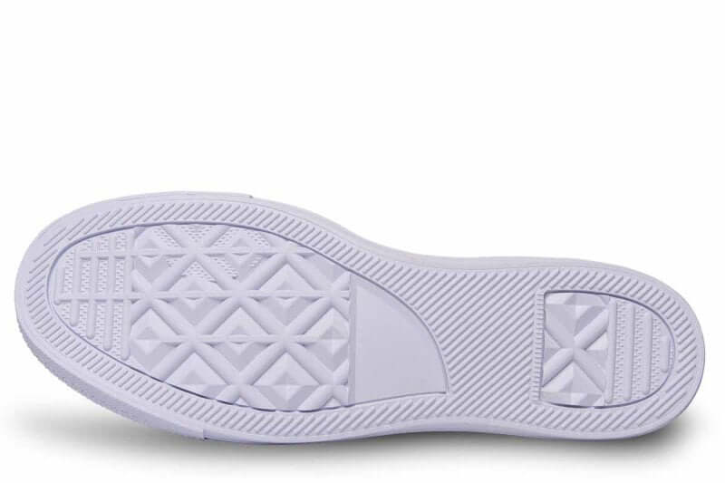 Printed Couple High-top Canvas Shoes $85.50 Dana Fashion Color: As shown in figure Size: 36 Women's shoes Core Features • Handmade • Accurate size • Fits wider feet Describe • Hand and custom printed high-tops • Extremely fine print quality • Memory EVA f