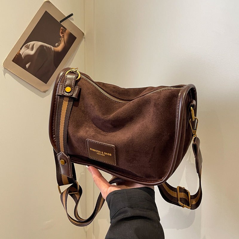 Pure Color Trendy Sense Special-interest Design Boston Bag Shoulder Messenger Bag $33.99 Dana Fashion Color: coffee Women's Bags Product information: Lining texture: Polyester Applicable scenarios: Daily matching Color: khaki, black, brown, brown Outer ba
