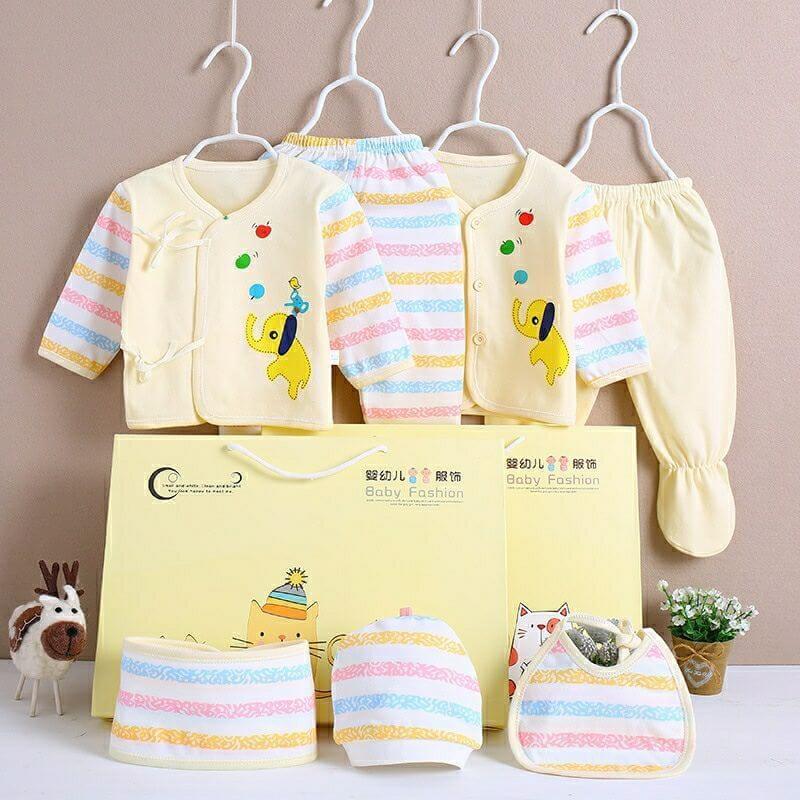 Pure Cotton Baby Clothes Spring And Autumn Summer Children Gift Box Set $39.50 Dana Fashion Color: Yellow style: Rainbow Child size: 59cm Baby Clothing Product information: Suitable age group: middle and large children (over 8 years old, over 140cm) Eleme