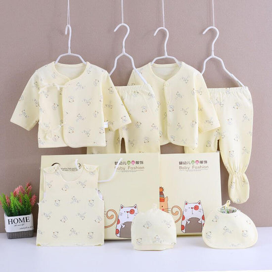 Pure Cotton Baby Clothes Spring And Autumn Summer Children Gift Box Set $39.50 Dana Fashion Color: Yellow style: Duckling Child size: 59cm Baby Clothing Product information: Suitable age group: middle and large children (over 8 years old, over 140cm) Elem