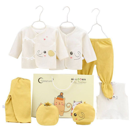 Pure Cotton Baby Clothes Spring And Autumn Summer Children Gift Box Set $39.50 Dana Fashion Color: Yellow style: Love image Child size: 59cm Baby Clothing Product information: Suitable age group: middle and large children (over 8 years old, over 140cm) El