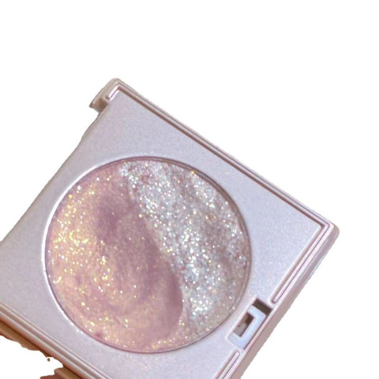 Pure Desire For Water Light Fragile Sense Fairy Female Highlight Blush Eye Shadow Three-in-one Double Stitching Highlight $11.36 Dana Fashion Color Classification: Double Fight Highlight Powder makeup Product information: Color: pink, silver, Orange, came