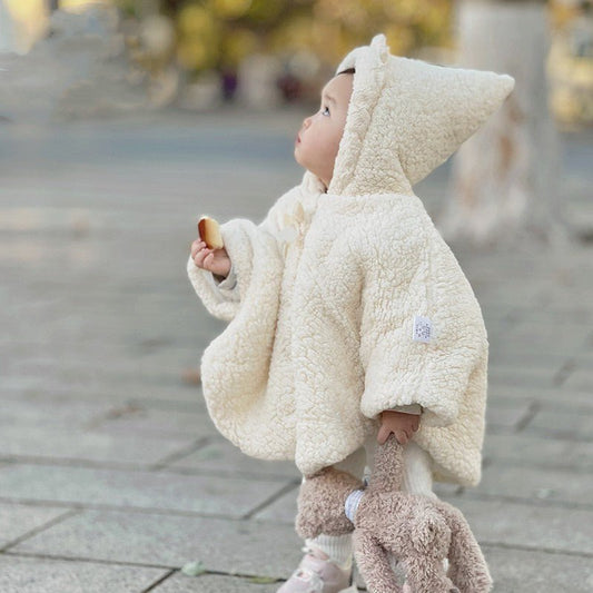 Rabbit Treasure Warm Thickened Plus Velvet Out Capes For Men And Women $93.30 Dana Fashion Color: Coffee Child size: 90cm Baby Clothing Product information: Fabric: cotton Style: Casual Applicable gender: Unisex Front flap: single breasted Hat or not: Do