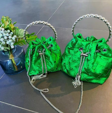 Weaving strip green