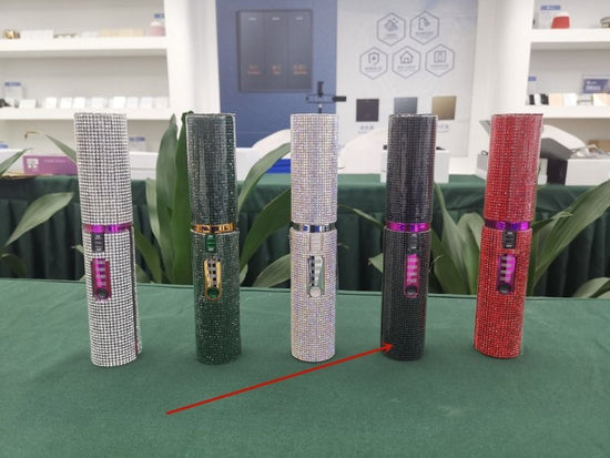 Rechargeable Portable Diamond Straightener $45.00 Dana Fashion power: Black Beauty Tools Product information: Power: red, black, green, silver, pink Power supply mode: Wireless (lithium battery) Color: green, silver, red, pink, black Rated Power: 10 Rated