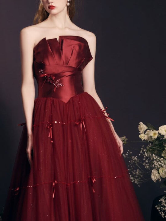 Red Long Dress Heavy-duty Tube Top For Women $399.00 Dana Fashion Color: Wine Red Size: L Women's clothing Product information: Size: XS,S,M,L Fabric: Composite fabric Waist Type: Mid waist Color classification: wine red Sleeve length: sleeveless Details