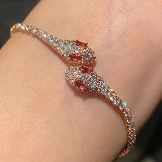 Red Spirit Snake Super Micro Inlaid Zircon Bracelet $12.00 Dana Fashion Color: Green Snake Bracelet 6958 Women's Accessories Product information: Treatment Process: Electroplating Color: red snake bracelet 6959, Green Snake bracelet 6958 Applicable people