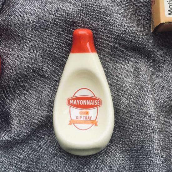 Restaurant Chili Sauce Tomato Sauce Salad Dressing Dish $20.00 Dana Fashion Color: White Dana's Kitchen Product Information: Material: Ceramic Color: Red, White, Green, Yellow, Large Red, Large Yellow, Large White, Small Pepsi, Small Sprite, Small Coke Pa