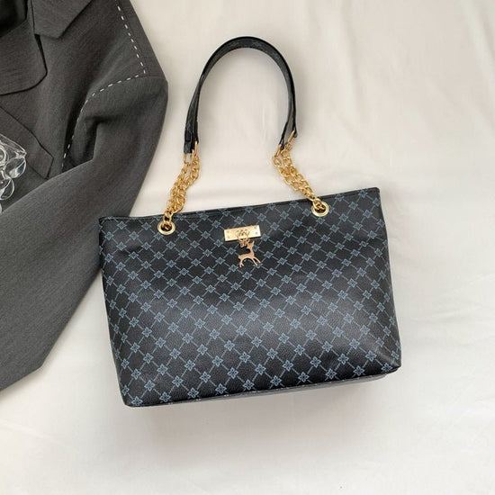 Retro Commuter Texture Chain Shoulder Bag For Women Spring $25.00 Dana Fashion Color: Black Women's Bags Product information: Lining texture: Polyester Applicable scenarios: Daily configuration Color: black, white, khaki, Brown Outer bag type: Three-dimen