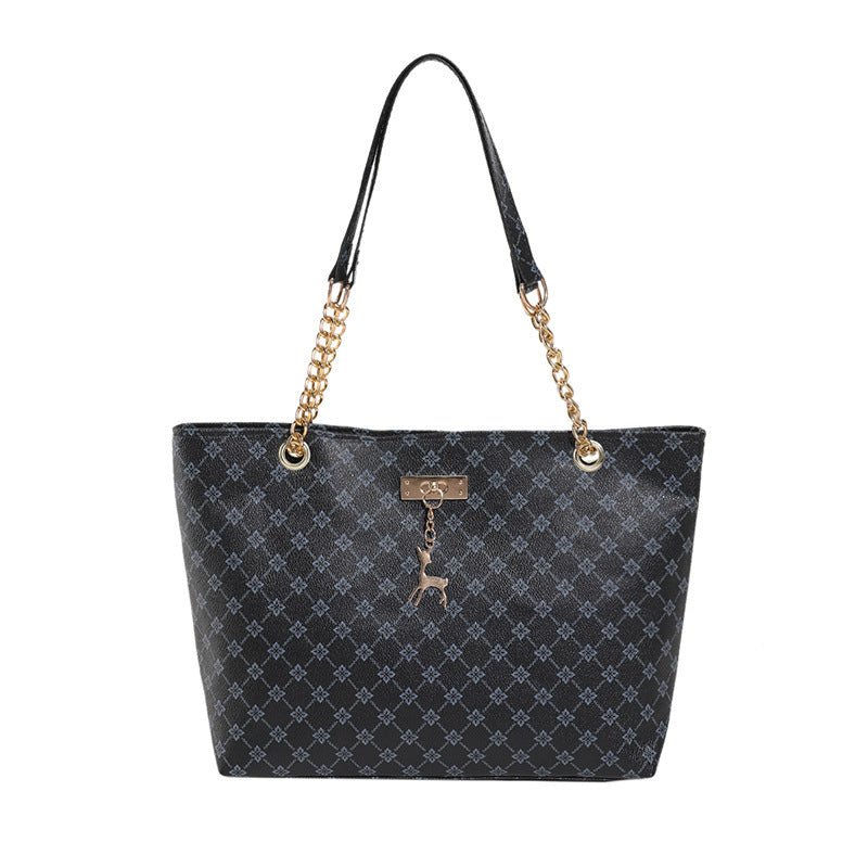 Retro Commuter Texture Chain Shoulder Bag For Women Spring $25.00 Dana Fashion Color: Black Women's Bags Product information: Lining texture: Polyester Applicable scenarios: Daily configuration Color: black, white, khaki, Brown Outer bag type: Three-dimen