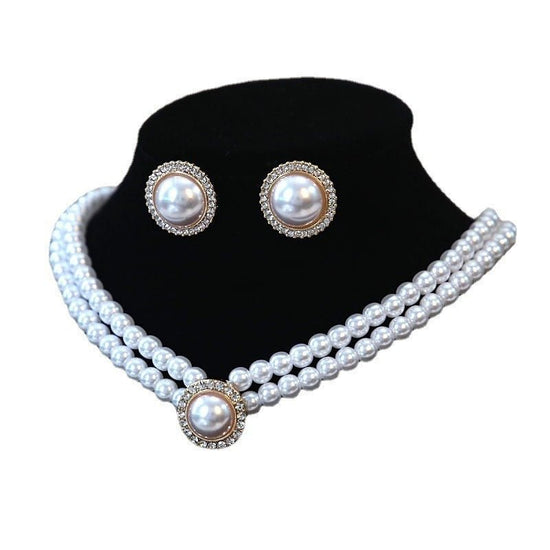 Retro Court Rhinestone Pearl Necklace Ear Stud Women's Simple $9.99 Dana Fashion Style: Ear Studs Women's Accessories Product information: Processing Technology: manual Color: necklace C047, stud earrings B306, ring D031 Pendant material: Mother Pearl she