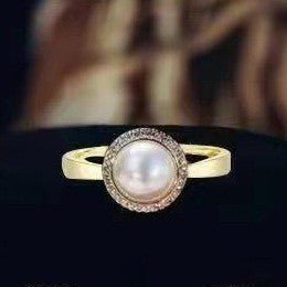 Retro Court Rhinestone Pearl Necklace Ear Stud Women's Simple $9.13 Dana Fashion Style: Ring Women's Accessories Product information: Processing Technology: manual Color: necklace C047, stud earrings B306, ring D031 Pendant material: Mother Pearl shellfis