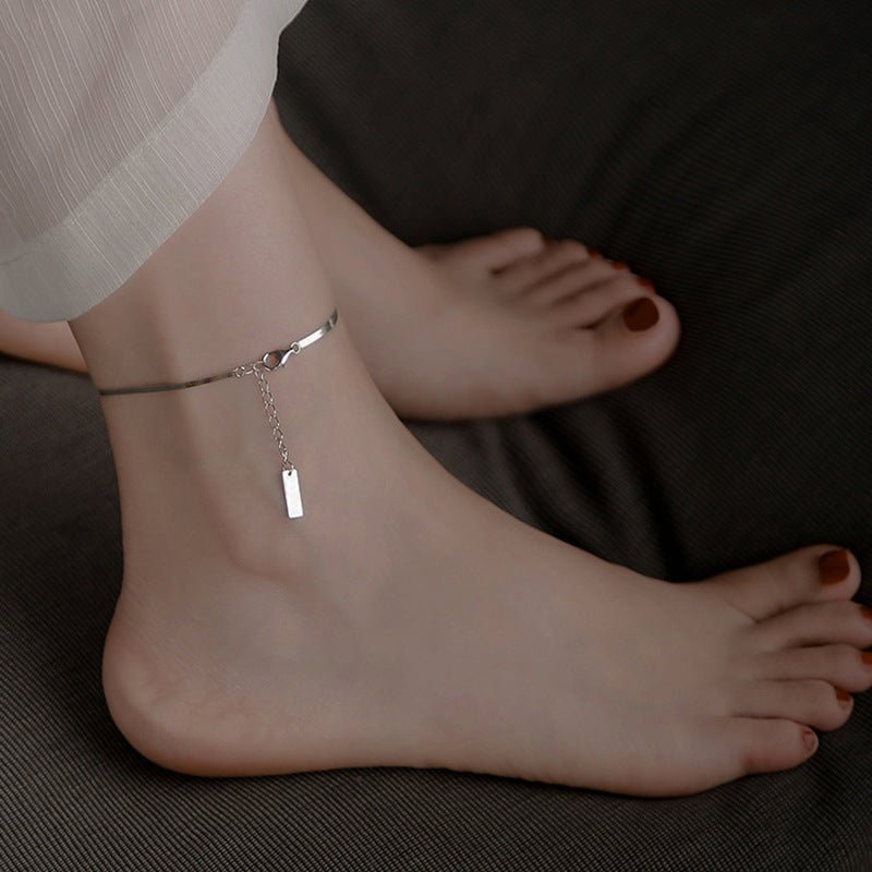 Retro Fashion Multi-layer Tassel Anklet For Women $15.00 Dana Fashion Color: 2603 Silver Single Women's Accessories Product information: Type: Anklet Color: 30801 Golden-single, 30801 silver-anklet, 31003 Golden-single, 2603 silver-single, 31002 Golden-si
