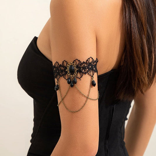 Retro Lolita Lace Arm Chain Black Ornament $10.94 Dana Fashion Color: Black 0254 Women's Accessories Product information: Processing Technology: manual Color: Black 0254 Applicable population: Female Suitable for gift-giving occasions: trade fairs Materia