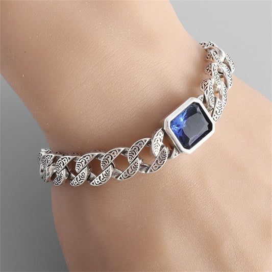 Retro Personalized Sapphire Couple Bracelet $14.95 Dana Fashion Color: Blue Stone Bracelet Women's Accessories Product information: Treatment Process: Electroplating Color: blue stone Applicable people: Unisex Material: Alloy Shapes: Geometry Style: Simpl