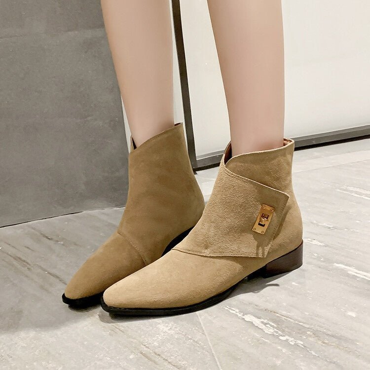 Retro Reversible Cowhide Metal Buckle Short Chunky Heel Boots $119.99 Dana Fashion Color: Apricot Size: 34 Women's shoes Product information: Color: beige, beige wool, brown, brown velvet Heel height: low heel (1-3CM) Socks length: low tube Heel shape: sh