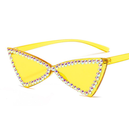 Retro Triangle Rimless Glasses Rhinestone Sunglasses Ladies Cat Eye Sunglasses $22.90 Dana Fashion Color: Yellow Women's Accessories Product information Glasses structure: frame Lens material: PC Frame material: PC Lens color: red, yellow, purple, gray, l