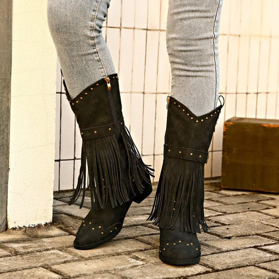 Retro Winter Fashion Square Heel Boots $49.50 Dana Fashion Color: Black Size: 36 Women's shoes Product information: Upper material: artificial PU Sole material: rubber Applicable gender: female Insole material: PU Inner material: faux leather Boot materia