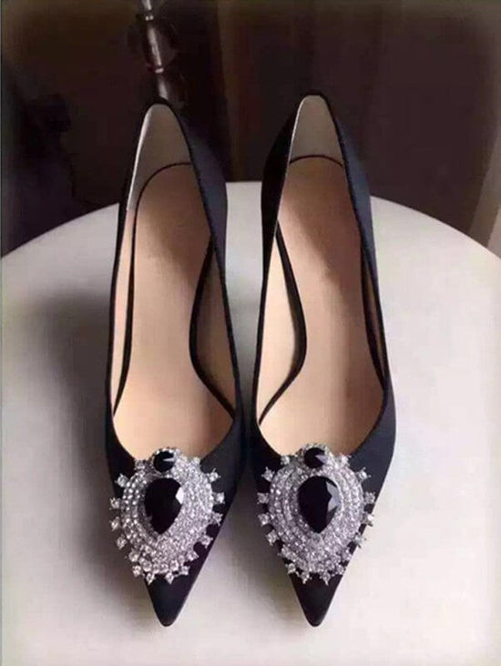 Rhinestone Pointed Toe High Heels Wedding Red Silk And Satin Shallow Mouth Women's Shoes $68.90 Dana Fashion Color: Black 7cm Size: 32 Women's shoes Product information: Pattern: solid color Lining material: imitation leather Color: Black 7cm, red 7cm, li