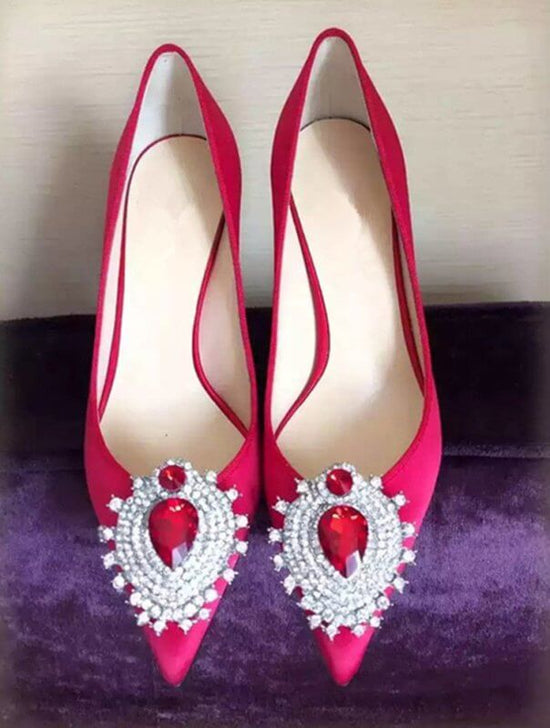 Rhinestone Pointed Toe High Heels Wedding Red Silk And Satin Shallow Mouth Women's Shoes $68.90 Dana Fashion Color: Red 7cm Size: 32 Women's shoes Product information: Pattern: solid color Lining material: imitation leather Color: Black 7cm, red 7cm, ligh