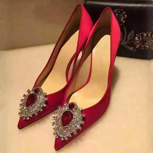 Rhinestone Pointed Toe High Heels Wedding Red Silk And Satin Shallow Mouth Women's Shoes $68.90 Dana Fashion Color: Black 7cm Size: 32 Women's shoes Product information: Pattern: solid color Lining material: imitation leather Color: Black 7cm, red 7cm, li