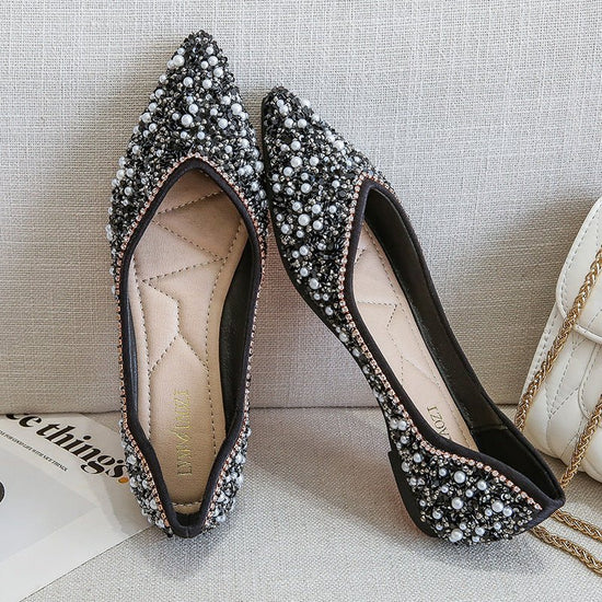 Rhinestone Shoes Women's Flat Bottom $55.90 Dana Fashion Color: Black Size: 34 Women's shoes Product information: Lining material: imitation leather Color: Black, Blue Upper height: low top Heel height: low heel (1-3CM) Heel shape: flat heel Size: 34,35,3