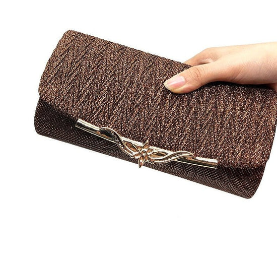 rls Wedding Clutches Handbag Chain Shoulder Bag Bolsas Mujer $31.01 Dana Fashion Color: Brown Women's Bags Brand: Liang ying Type: Women evening bag Function: Phone/ Pockets/ Make up Weight : 200g Size: 20 cm x 10 cm x 6 cm/7.87 x 3.93 x 2.36inch Chain le