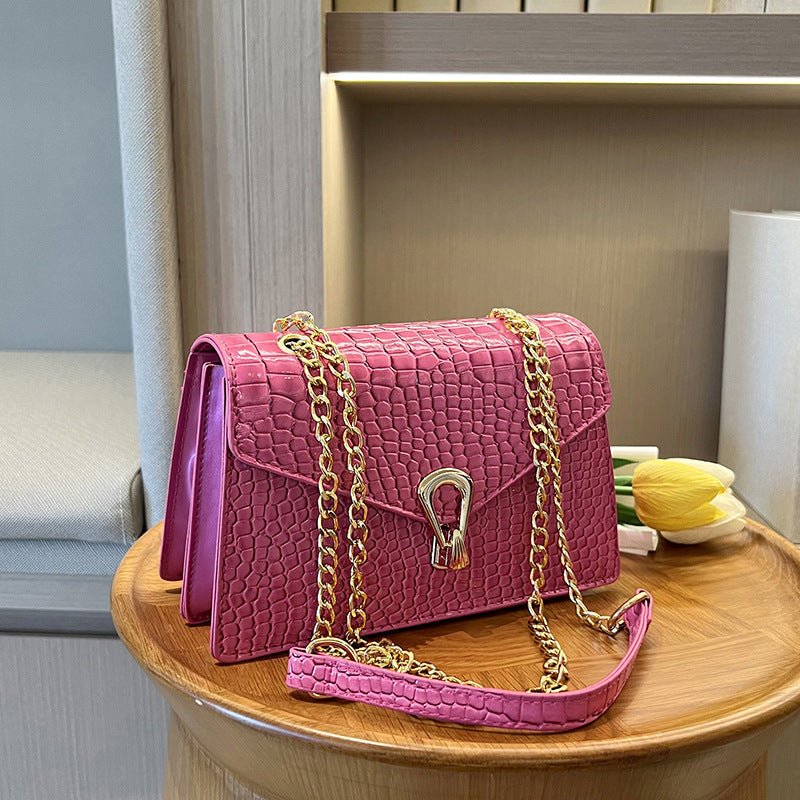 Rose Red Crocodile Pattern Women's Chain Bag $24.66 Dana Fashion Color: Black Women's Bags Product information: Lining texture: synthetic leather Applicable scenario: Daily configuration Color: white, black, green, Rose red, gray, dark brown, blue Outer b