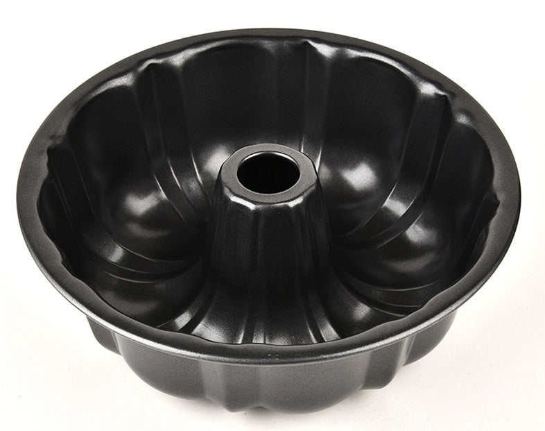 Round Deep Baking Mold Bundt Pumpkin Shape Cake Pan $19.50 Dana Fashion Color: Black Dana's Kitchen Overview: - Reliable material, food grade steel carbon, baked goods pop out easily - Multifunction, great to make bundt cakes, coffee cake, jello recipes a