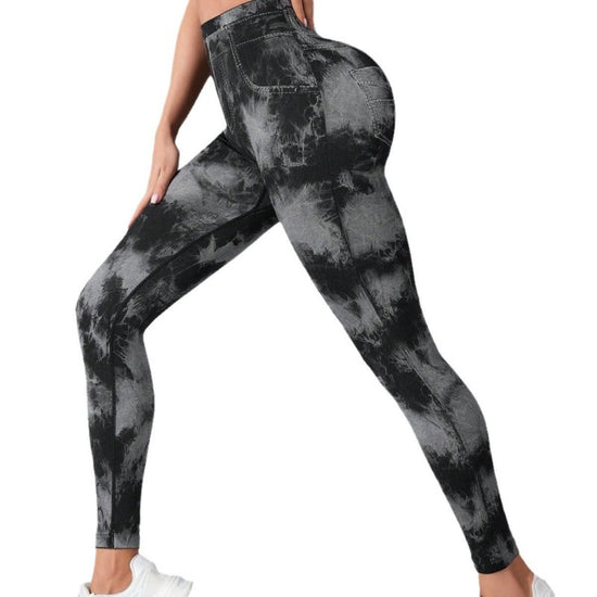 Running Outerwear High Top Sports Sexy Fitness Trousers $25.99 Dana Fashion Size: L Color: Black And Gray Women's clothing معلومات المنتج: اللون: أسود ورمادي الوظيفة: مرونة عالية، امتصاص الرطوبة، سريع الجفاف القماش: حياكة بدون درزات الغرض المطبق: أنثى طول