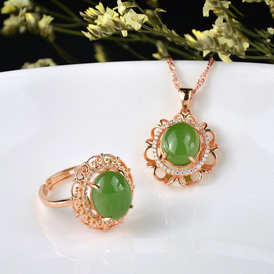 S925 silver chalcedony jewelry set $55.00 Dana Fashion Color: Jasper Size: 10X12MM Women's Accessories S925 silver white jade 10*12mm (large) rose gold: 1 set: pendant (chain), open ring S925 silver jasper 10*12mm (large) rose gold: 1 set: pendant (chain)
