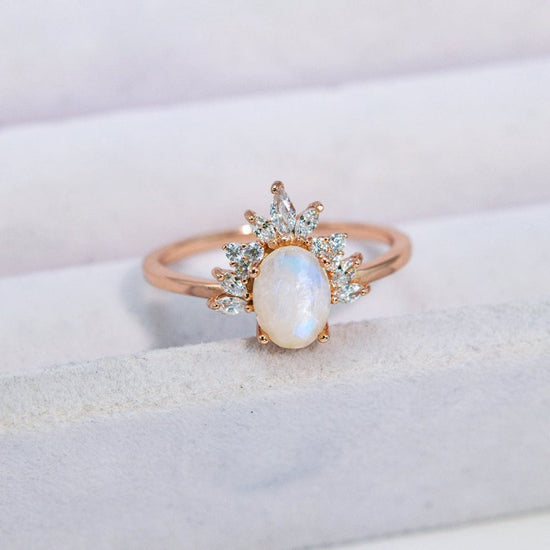 S925 Sterling Silver Oval Moonstone Micro Rhinestone Ring $39.00 Dana Fashion Color: MOON JZ1001 Size: No 6 Women's Accessories Product information: Type: Ring Treatment Process: Electroplating Color: MOON-JZ-100-1-AA Moonstone, MOON-JZ-100 white opal, MO