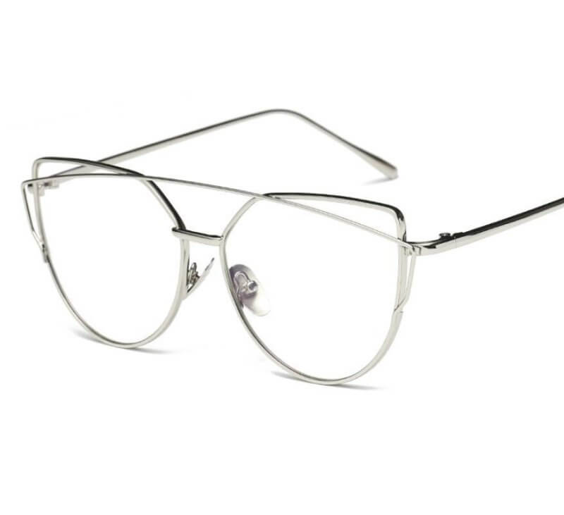 Saya Girls Sunglasses Glasses Women $44.26 Dana Fashion Color: Black Women's shoes Product information: Lens material: resin Frame Material: Plate Glasses structure: full frame Style: individual Color: gold frame, black, brown Packing list: Glasses*1